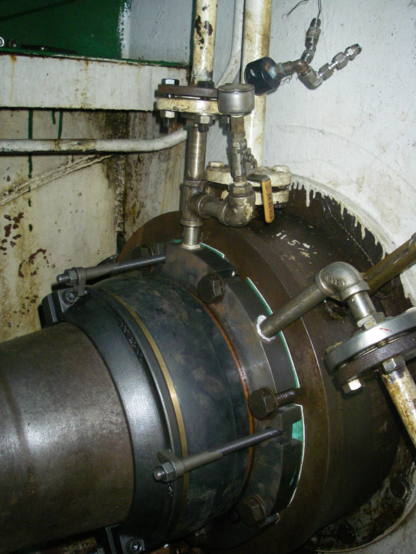 TAIL SHAFT ARRANGEMENT TRUENESS OF TAIL SHAFTS